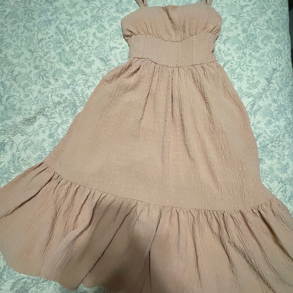 White Birch Peach Strapless Top